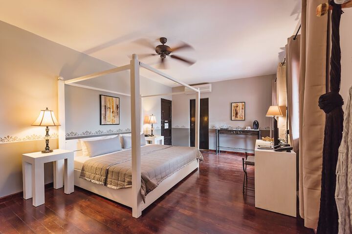Room 14 of 41