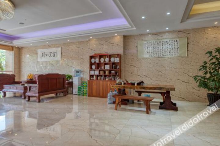 Hotel Interior 10 of 13