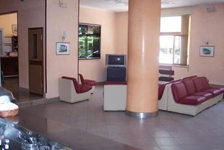 Hotel Interior 4 of 25