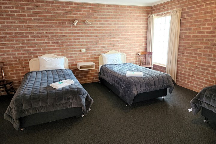Room 9 of 52