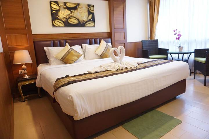 Room 15 of 51