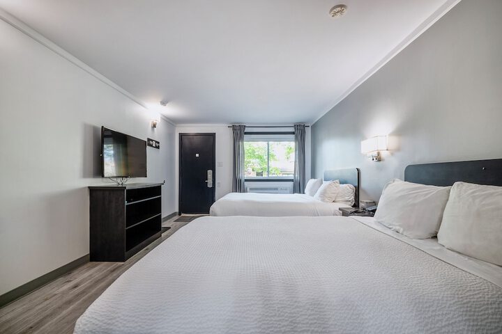 Room 7 of 20