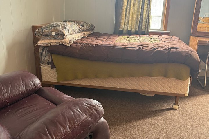 Room 3 of 44
