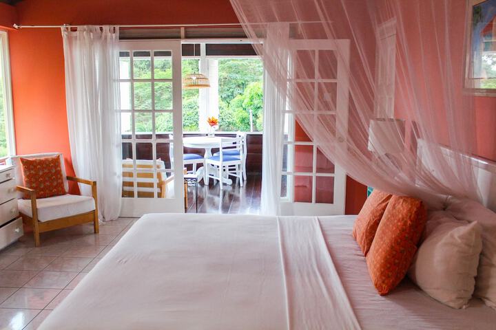 Room 19 of 53