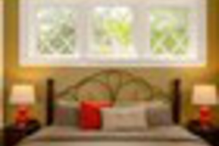 Room 47 of 282