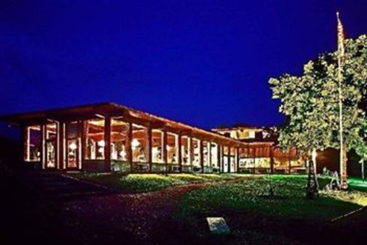 North Bend State Park Lodge