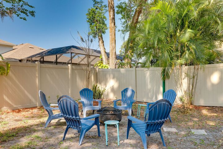Valrico Vacation Rental 15 Mi to Tampa