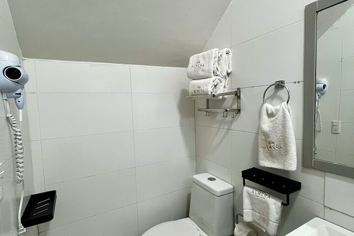 Room 39 of 53