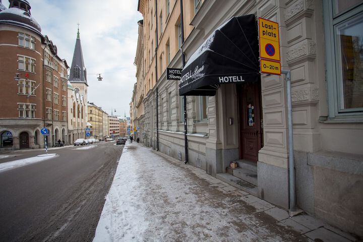 Hotel 70 of 75