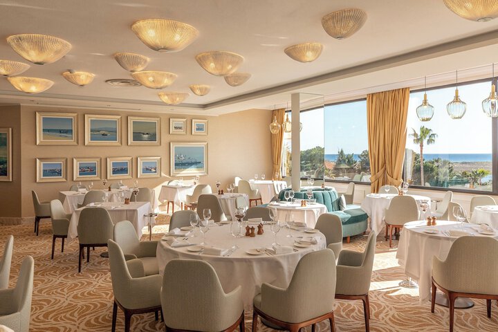 Dining 50 of 92