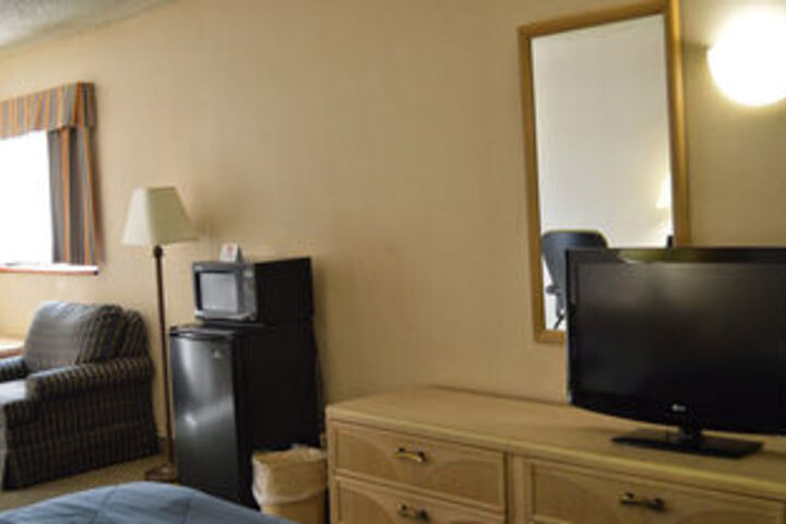 Room 10 of 53