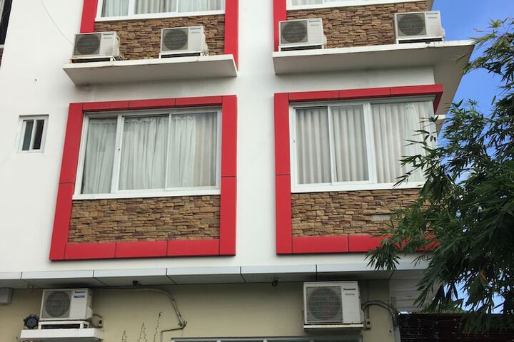Hotel 44 of 45
