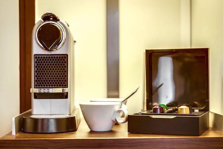 Breakfast/Coffee Service 26 of 52