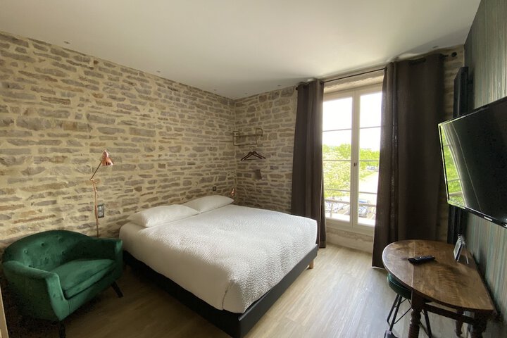 Room 2 of 57