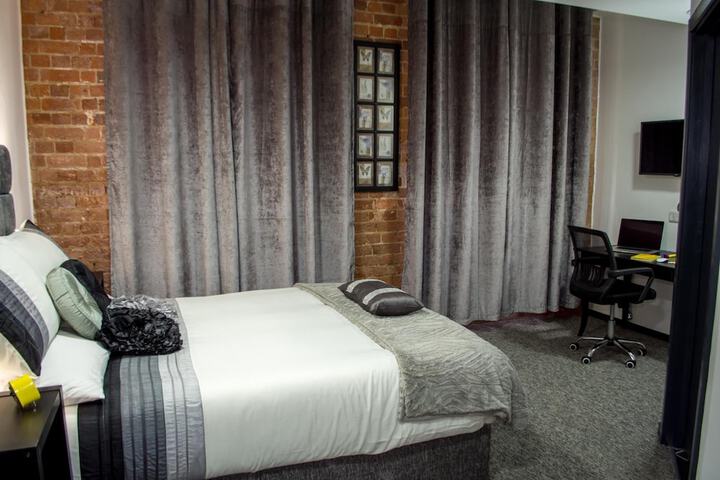 Room 13 of 70