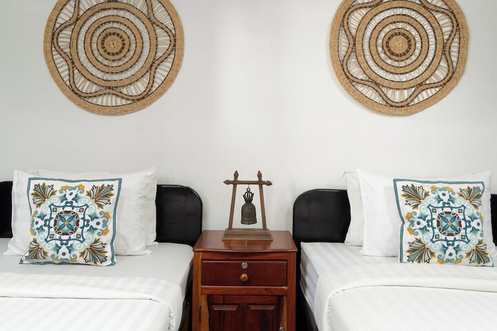 Room 21 of 84