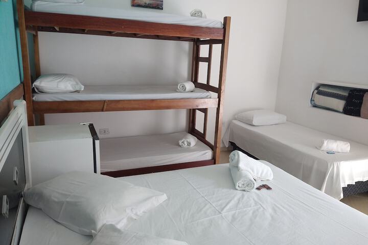 Room 9 of 20