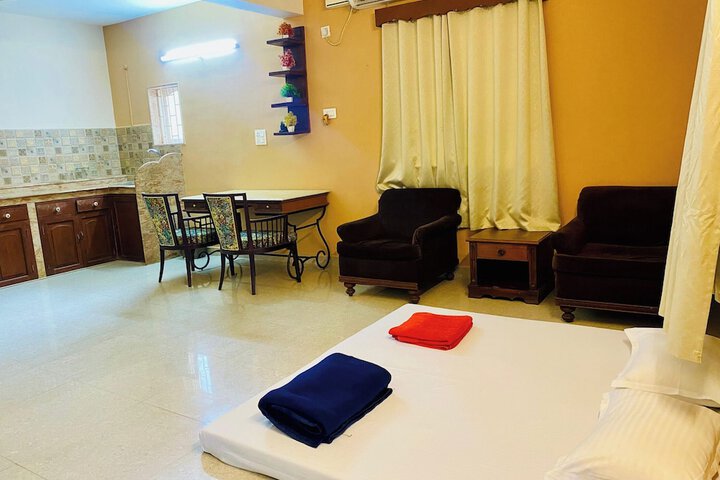 Room 40 of 83