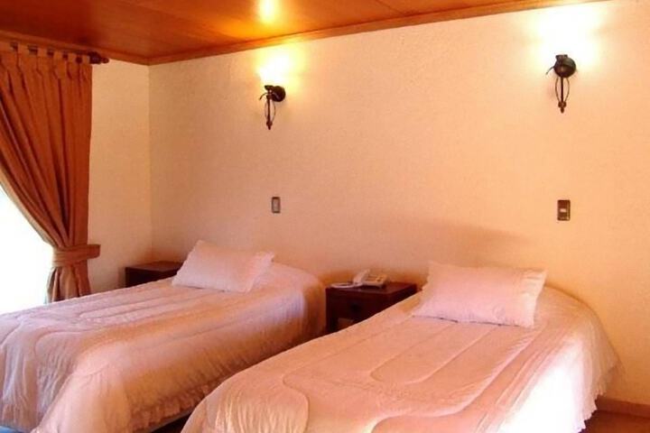 Room 8 of 28