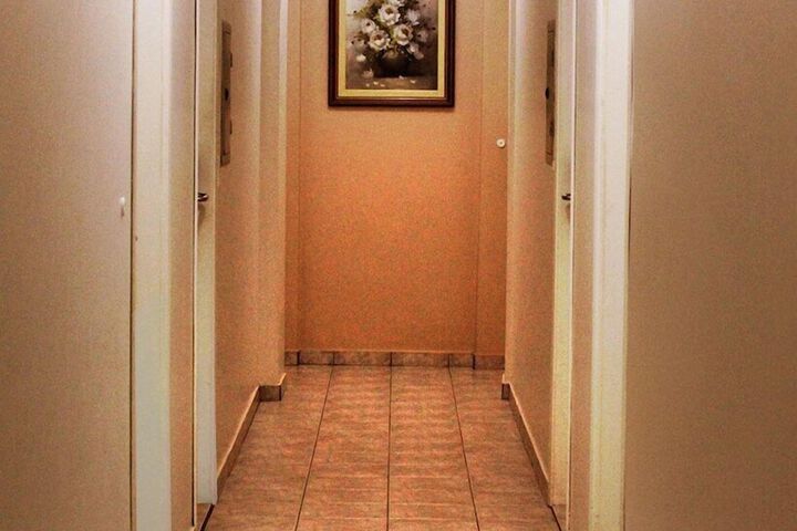 Ballroom/Hall 19 of 20