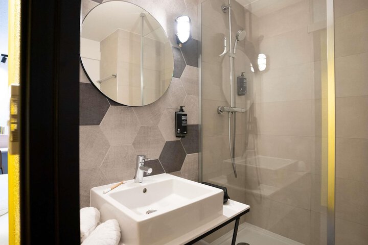 Bathroom Interior Photo