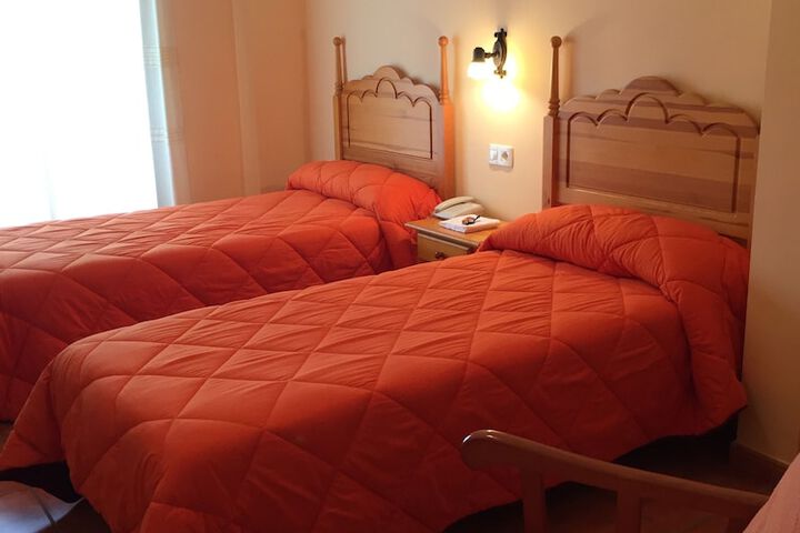 Room 12 of 61