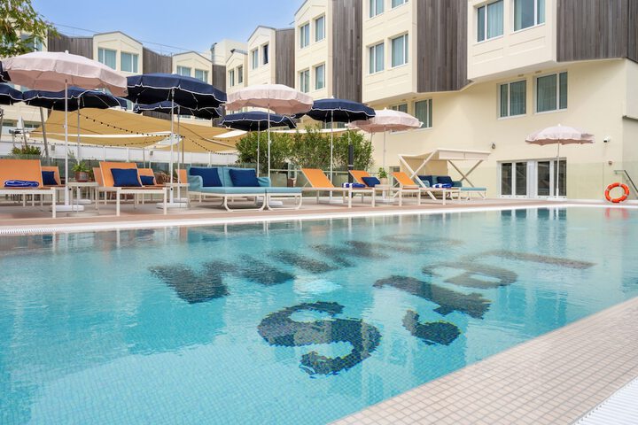 Pool 64 of 132