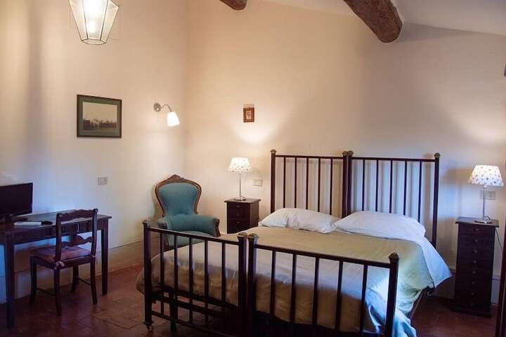 Room 13 of 29