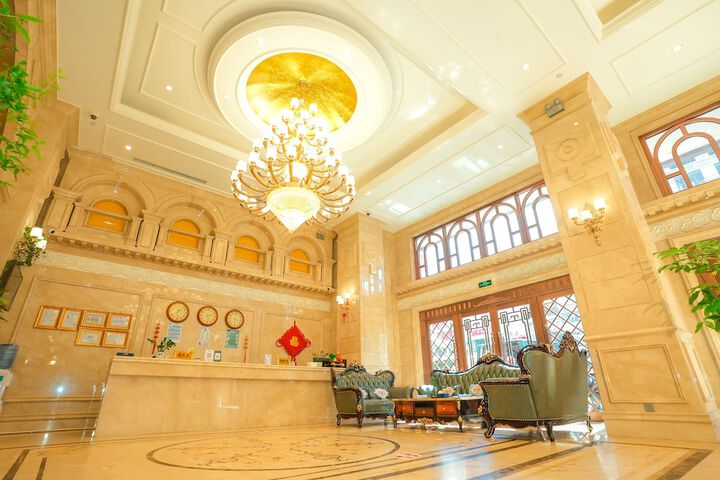 Hotel Interior 7 of 59