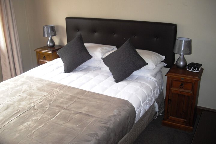 Room 2 of 41