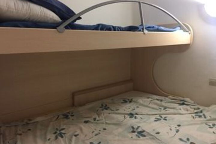Room 128 of 309