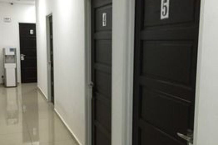 Ballroom/Hall 18 of 22