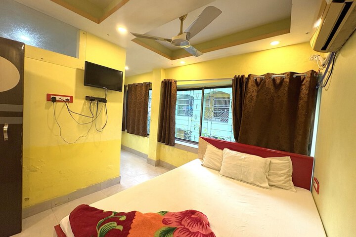 Room 5 of 35
