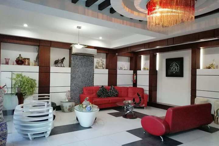 Ey Miners Suites Navarro