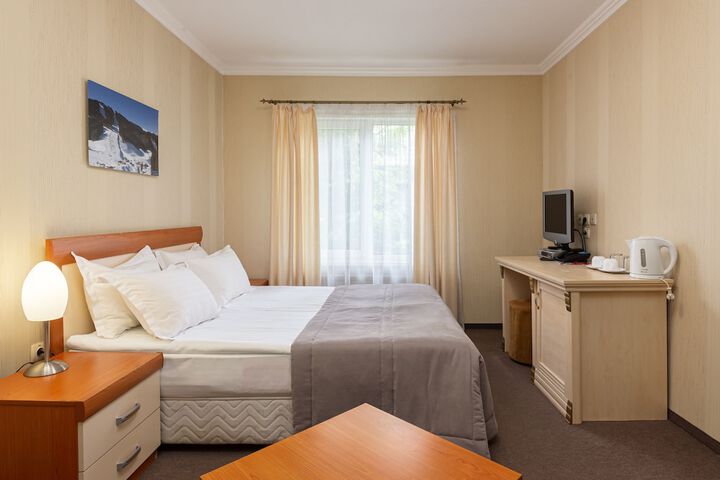 Room 75 of 262