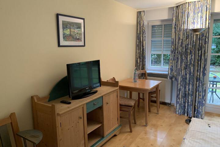 Room 7 of 42