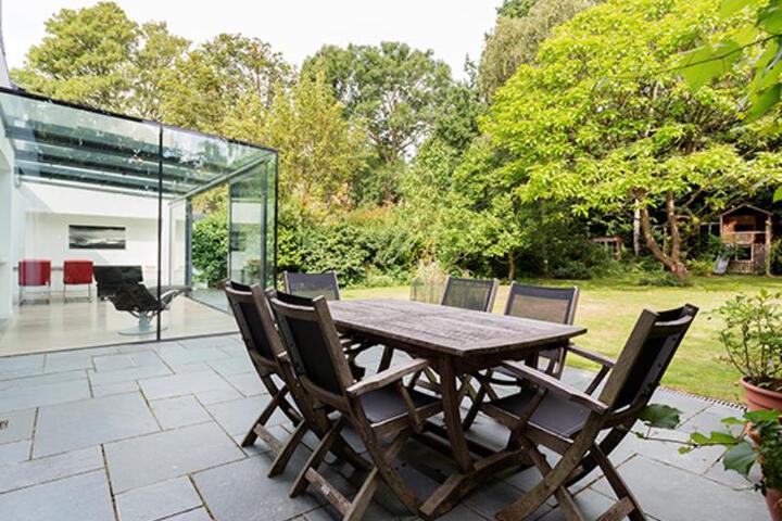 Veeve 5 Bedroom Minimalist Home Hurst Avenue Highgate