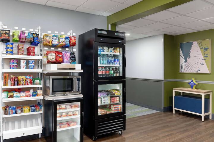 Snack bar