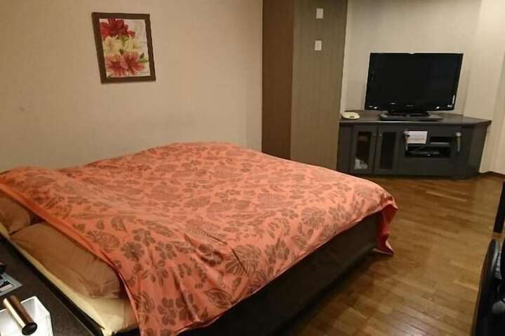 Room 25 of 56