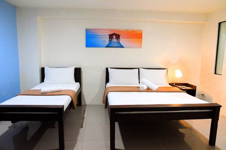 Room 18 of 29