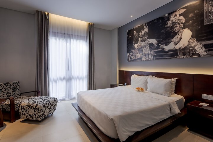 Room 13 of 206
