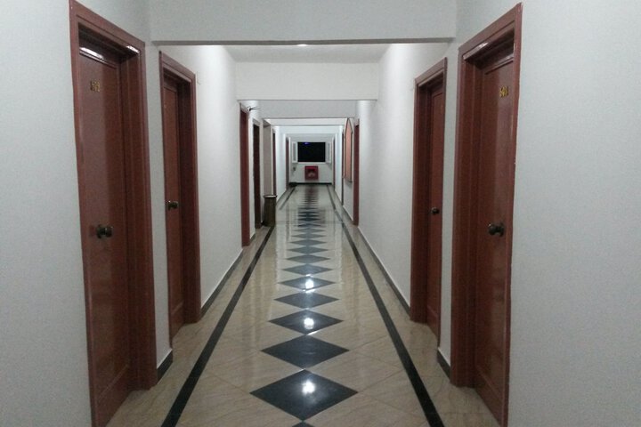 Ballroom/Hall 24 of 34