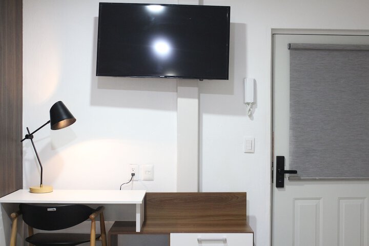 Room 44 of 146