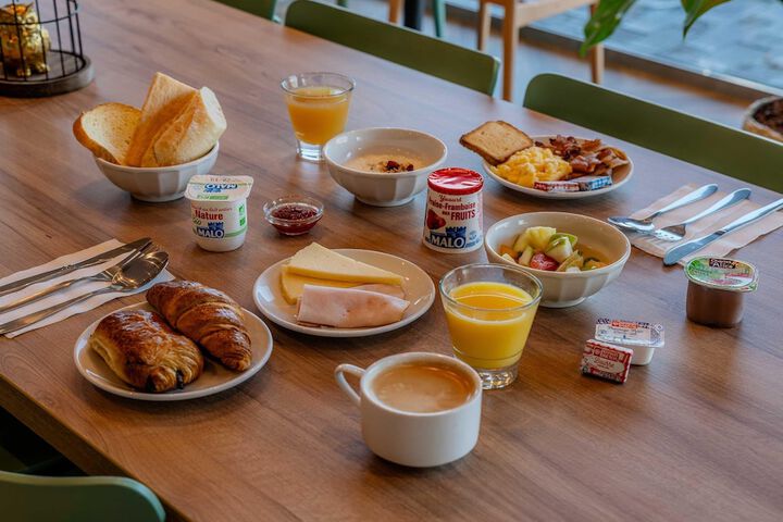Breakfast meal