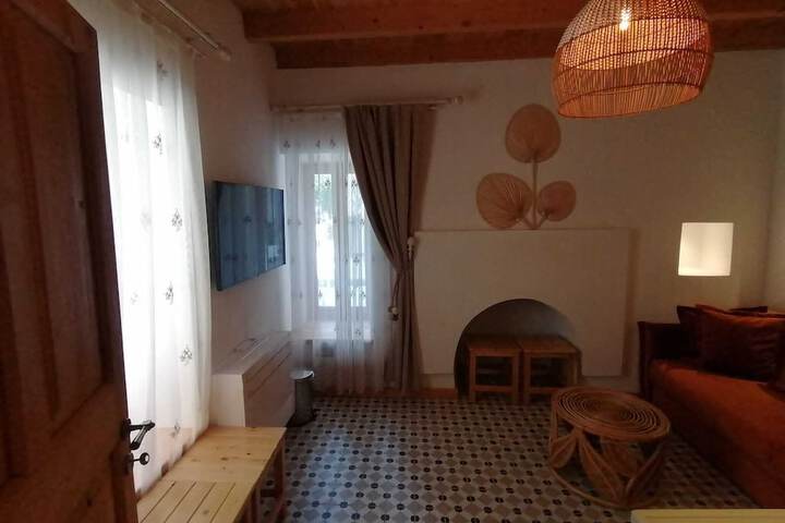 Room 57 of 85