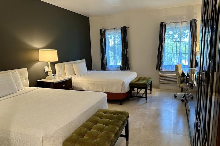 Room 17 of 80