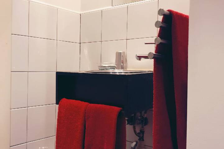 Room 15 of 20