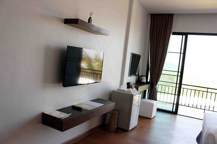 Room 10 of 52