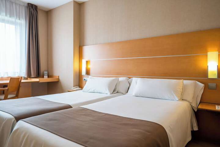 Room 6 of 29