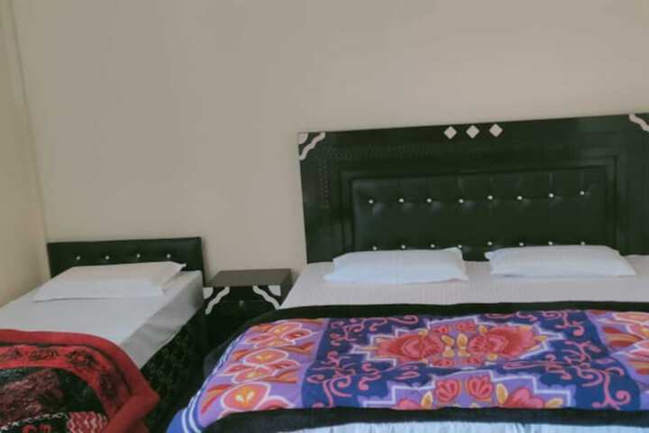 Room 5 of 31